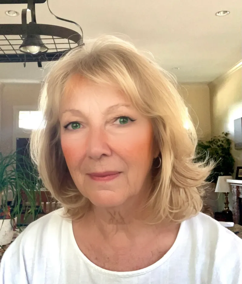 Gail Mihalik ID a woman taking a selfie